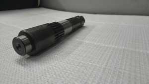 เพลา PTO รุ่น ZANGO R139215 สำหรับรถแทรกเตอร์ JD - เพลาทดแทนสำหรับรถแทรกเตอร์การเกษตรที่มีความแข็งแรงสูง พร้อมคุณสมบัติแบบดิจิทัล - Product Image 4