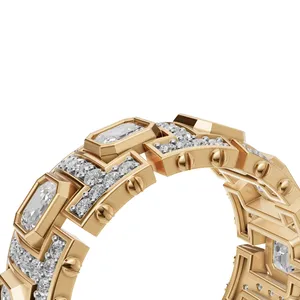 Anillo de Diamantes Titan Grid para Hombre en Oro Amarillo, Corte Redondo y Esmeralda, con Certificado IGI y Claridad VVS, para Venta al Por Mayor - Product Image 3