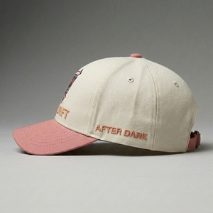Gorra de Béisbol Estructurada de 6 Paneles Personalizada, Visera Blanca, Botón Rosa, Algodón, Bordado 3D, Ajustable, Proveedor OEM ODM de Marca Privada - Product Image 2