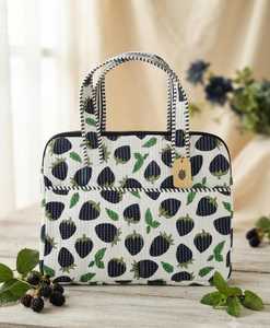 Large Capacity Quilted Cotton Fabric Tote <b>Bag</b> Strawberry Print Zipper Shoulder Handbag Polyester Custom <b>Women</b> Travel <b>Work</b> <b>Bag</b> - Product Image 1
