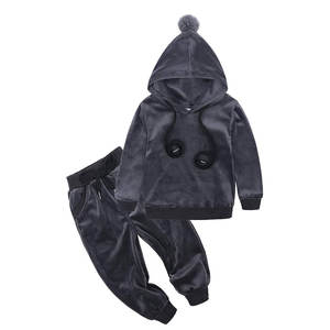 ชุดเซ็ตเสื้อฮู้ดดี้และกางเกงจ็อกกิ้งสตรีทแวร์ปักลายคุณภาพสูงสำหรับผู้ชาย ชุดวอร์มพิมพ์ลาย - Product Image 1