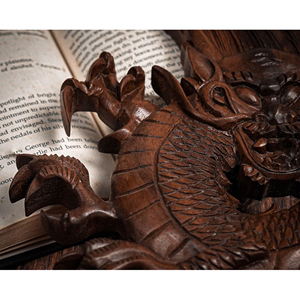 Figura de Dragón Hecha a Mano, Adorno Decorativo de Madera Natural para Feng Shui, Dragón Tallado en Madera Sólida, Estatua de Dragón Personalizada - Product Image 1