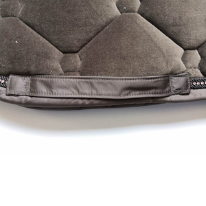 Tapis de selle en velours personnalisé pour cheval, tapis d'équitation anglais, doublure en maille, rembourrage en polyester, tout usage, fabricant OEM équestre - Product Image 5