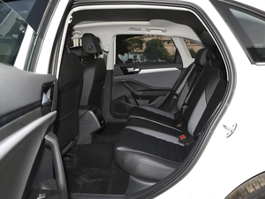 Sagitar 280tsi DSG Berline 1.4t Automatique 5 Places Phares LED Pneus R17 Conduite à Gauche Essence 2022 - Product Image 6
