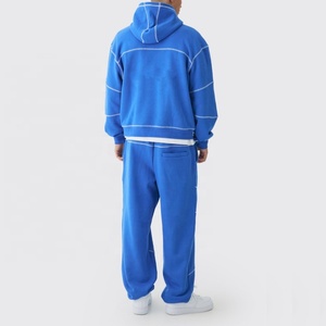 Ensemble de survêtement décontracté deux pièces pour homme, léger et écologique, avec sweat à capuche en molleton et pantalon de jogging, avec surpiqûres contrastées personnalisées - Product Image 2