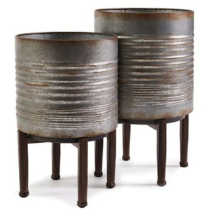 Jardinières en métal blanc et noir sur supports, style ferme moderne, pots à fleurs ronds en fer avec finition pour décoration de jardin intérieur et extérieur - Product Image 4