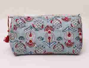 Set of 3 Handmade Quilted Cotton <b>Portable</b> Kitchen Toiletry Bags Floral Block Print Cosmetic Makeup Pouches with Zipper - Product Image 2