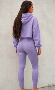 Ensemble de survêtement 2 pièces pour femmes, haut court à capuche et leggings, tenue de sport unie violette - Product Image 2