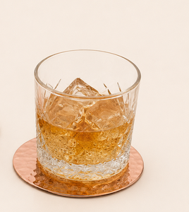 Juego de 4 posavasos de cobre puro martillado con protección de corcho antideslizante, posavasos de lujo resistentes al calor para tazas Moscow Mule - Product Image 4