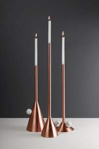 Silver Shell Pillar Candle Holder Decorative Metal Tabletop Home Accessory Elegant Living Room Dining Room Decor Use - Product Image 3