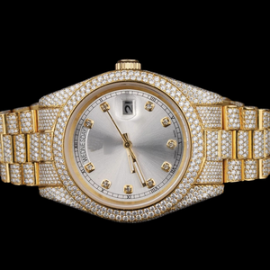 Reloj de Diseño para Hombre, Estilo Hip Hop, Personalizado y Hecho a Mano, Completamente Cubierto de Diamantes de Imitación, Esfera Blanca con Características Clásicas - Product Image 1