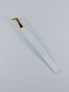 Pinzas Profesionales para Extensión de Pestañas con Diseño de Diamante Blanco, Punta Curva Dorada de Alta Precisión, Pinzas para Aislamiento de Pestañas - Product Image 2