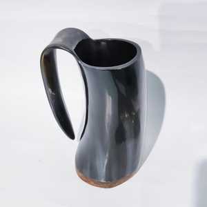 Taza de cuerno de búfalo natural lisa, recipiente rústico para bebidas, taza de cuerno pulida y duradera, artículos de cuerno hechos a mano y coleccionables. - Product Image 6