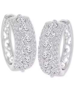 Piccoli orecchini a cerchio in zirconi cubici in argento Sterling, 0.66 "| Macacy's - Product Image 1