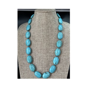Collar de Resina Verde Multicapa Tradicional APEX ALIGN de Alta Demanda, con Cuentas, Diseño de Paz, Hecho a Mano, Chapado, para Mujer - Product Image 2