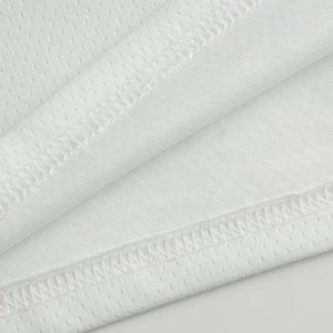 Conjunto de Uniforme de Baloncesto Unisex Blanco con Ribete Rojo, Transpirable, de Poliéster, para Adultos, Impresión Digital, Servicio OEM - Product Image 5