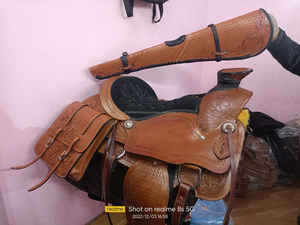 แบบพกพาขี่ม้าอานหนังแท้ Western Roping Ranch Wadeชุดอานที่จับคู่หัวและเกราะ - Product Image 6