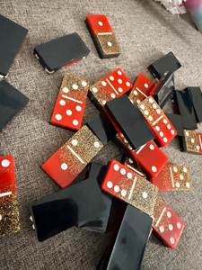 Jeu de dominos en résine durable, pièces de jeu créatives faites à la main pour enfants, adultes, fêtes et loisirs en famille - Product Image 2