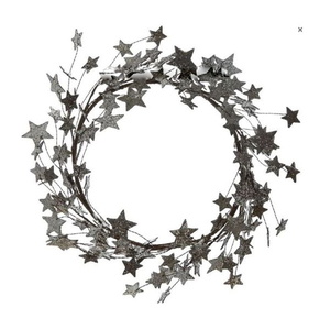 Couronne de Noël décorative à suspendre, design en forme de feuille arrondie, vierge pour sublimation, avec finition dorée et personnalisée - Product Image 4