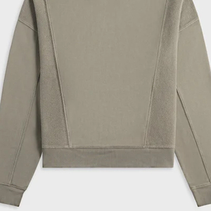 Hoodie au design tendance, fiable, confortable et respirant, avec un look minimaliste et élégant, idéal pour les journées fraîches, conception OEM. - Product Image 6