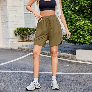 Nouvelle Collection 2026 – Short de Sport Uni Taille Moyenne pour Femme, en Coton, Idéal pour la Gym et le Jogging, avec Options de Logo Personnalisé - Product Image 6