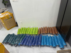 โคมไฟแขวนผ้าไหมสีสันสดใส โฮอิ แอน ผลิตด้วยมือแบบดั้งเดิมของเวียดนาม เป็นมิตรกับสิ่งแวดล้อม เหมาะสำหรับเทศกาลเท็ตกลางฤดูใบไม้ร่วง งานแต่งงาน และการตกแต่ง - Product Image 3