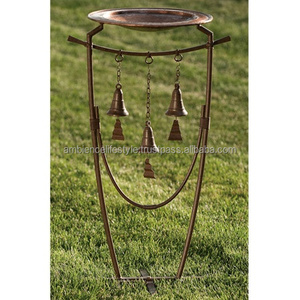 Bain d'oiseaux en métal orné, abreuvoir de jardin extérieur, bassin en fer décoratif, résistant à la rouille, design artistique et détaillé - Product Image 1