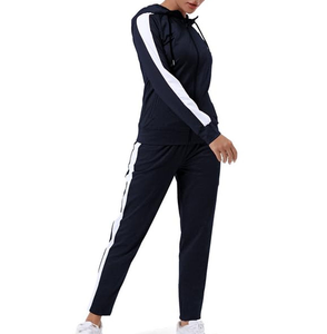 Conjunto Deportivo de Invierno con Bolsillo Tipo Canguro, Sudadera con Capucha y Pantalones Jogger, 100% Algodón, Transpirable y Cómodo, Dos Piezas - Product Image 4