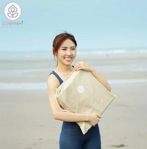Mukasa - Bolsa de Viaje Plegable y Portátil para Esterilla de Yoga, de Lona de Algodón y Lino Natural, 42x42 cm, Cuadrada, para Todas las Estaciones, con Logotipo y Color Personalizados - Product Image 3