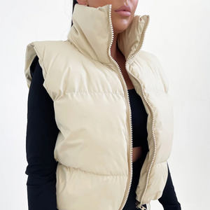 Chaqueta Corta Acolchada para Mujer con Bloques de Color, Diseño de Parches de Piel de Oveja, Estilo Urbano, Abrigo de Invierno de Moda, Corto y de Alta Calidad - Product Image 4