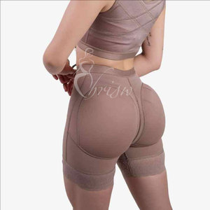 Faja Short con Encaje y Costuras, Levanta Glúteos, Moldeadora, con Cierre Frontal - Product Image 4