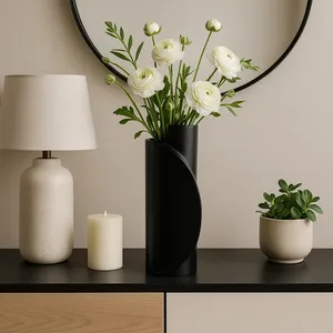Jarrón de Flores de Hierro Ecológico con Diseño Costero Dorado Premium, Decoración de Lujo para Apartamentos, Jarrón Grande de Alta Calidad para Mesa de Navidad - Product Image 2