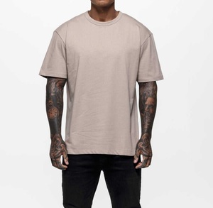 Camiseta Transpirable de Alta Calidad 100% Algodón con Manga Corta, Corte Regular, Tallas Grandes, con Logotipo Personalizado para Hombre - Product Image 3