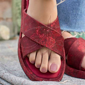 Sandalias de Piel Genuina de Alta Calidad con Diseño de Tiras Cruzadas, Forro de Terciopelo Estampado Antideslizante y Personalizable, a la Moda - Product Image 5