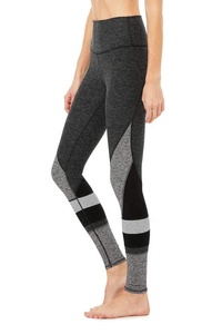 Leggings bleus en élasthanne avec logo personnalisé de haute qualité pour femmes pantalons décontractés sexy et élégants écologiques avec short imprimé - Product Image 6