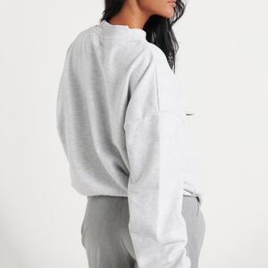 Sudadera con Capucha Deportiva de Invierno para Mujer, Marca Personalizada, Estilo Holgado, Cuello Redondo, Logotipo Frontal - Product Image 3