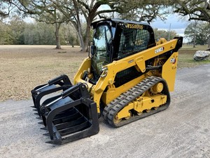 Achetez une chargeuse sur pneus Cat 249D3 de qualité supérieure, modèle 2023, capacité nominale de 45 tonnes, moteur puissant, service fiable, support rapide - Product Image 3