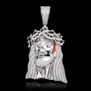 Colgante de Plata de Ley 925 Premium con Rostro de Jesús y Corona de Diamantes, Amuleto Religioso con Diseño Atractivo para Hombre - Product Image 2