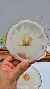 Sous-verres décoratifs faits à la main en résine à motifs floraux, prix de gros pour la maison, les cafés et les restaurants, par AALIYAN IMPEX - Product Image 6