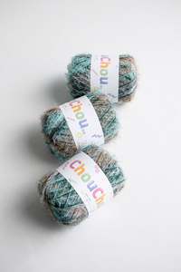 Hilo de nailon texturizado YARNA Chou Chou (20g), elegante, ecológico, elástico, suave, ideal para fiestas, versátil, para prendas de temporada, cálido. - Product Image 4