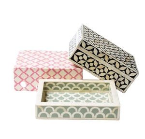 Boîte à bijoux artisanale en incrustation d'os indien faite à la main Design personnalisable pour la maison de luxe, le bureau et la présentation de cadeaux - Product Image 1