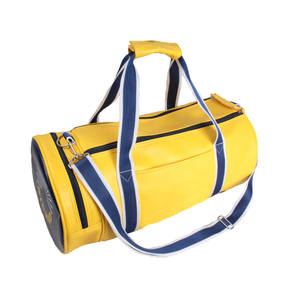 Bolsa de Lona Amarilla TITAN TREAD WEAR con Correas Azules y Asa Superior, Gran Capacidad, Modelo TTW-SB-0001 para Gimnasio y Viajes - Product Image 1