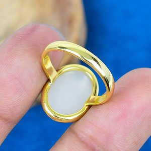 Natural White <b>Moonstone</b> Oval Shape Gemstone <b>Rings</b> 18k Gold Micron 925 Sterling Silver - Product Image 4
