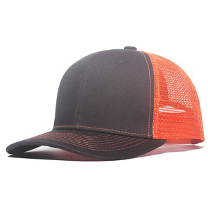 Casquettes de baseball trucker en maille personnalisées vierges, effet vieilli, 6 panneaux, avec surpiqûres contrastées et fermeture snapback réglable, vente en gros - Product Image 2