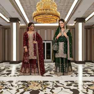 TOP PLAZZO Ensemble de soirée vintage avec dupatta, broderie à points de chaînette et sequins, et dentelle Latkan - Product Image 1