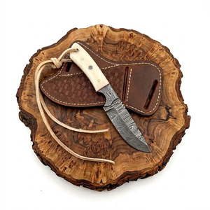 Couteau de chasse artisanal JEXMOO ENTERPRISES en acier Damas, à lame droite, pointe tombante, 9 pouces, manche en bois - Product Image 5