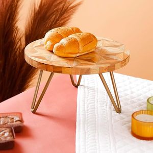 Support à gâteau rond en bois avec pieds en métal, support à gâteau en résine, fait main, écologique, pour la présentation de desserts lors de mariages et de fêtes - Product Image 3