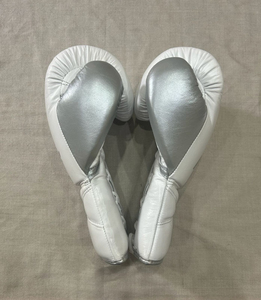 Guantes de Boxeo Fly SuperLace Pro Fight Sparring Training de Cuero Vacuno Auténtico, Guantes de Boxeo con Color, Talla y Logotipo Personalizados - Product Image 2