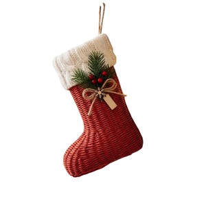 Adorno Navideño de Ratán Personalizado, Hecho a Mano, para Decorar Chimeneas y Mesas Navideñas - Product Image 1
