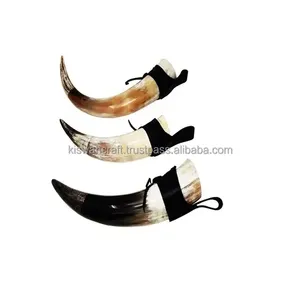 Corne à boire sculptée à l'effigie d'animaux vikings au design naturel avec support en fer, matériau écologique et organique, thème du Nouvel An, style viking - Product Image 1